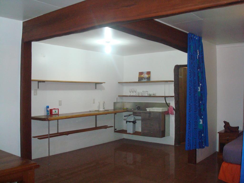 Gecko Lodge Fiji Savusavu Exteriör bild