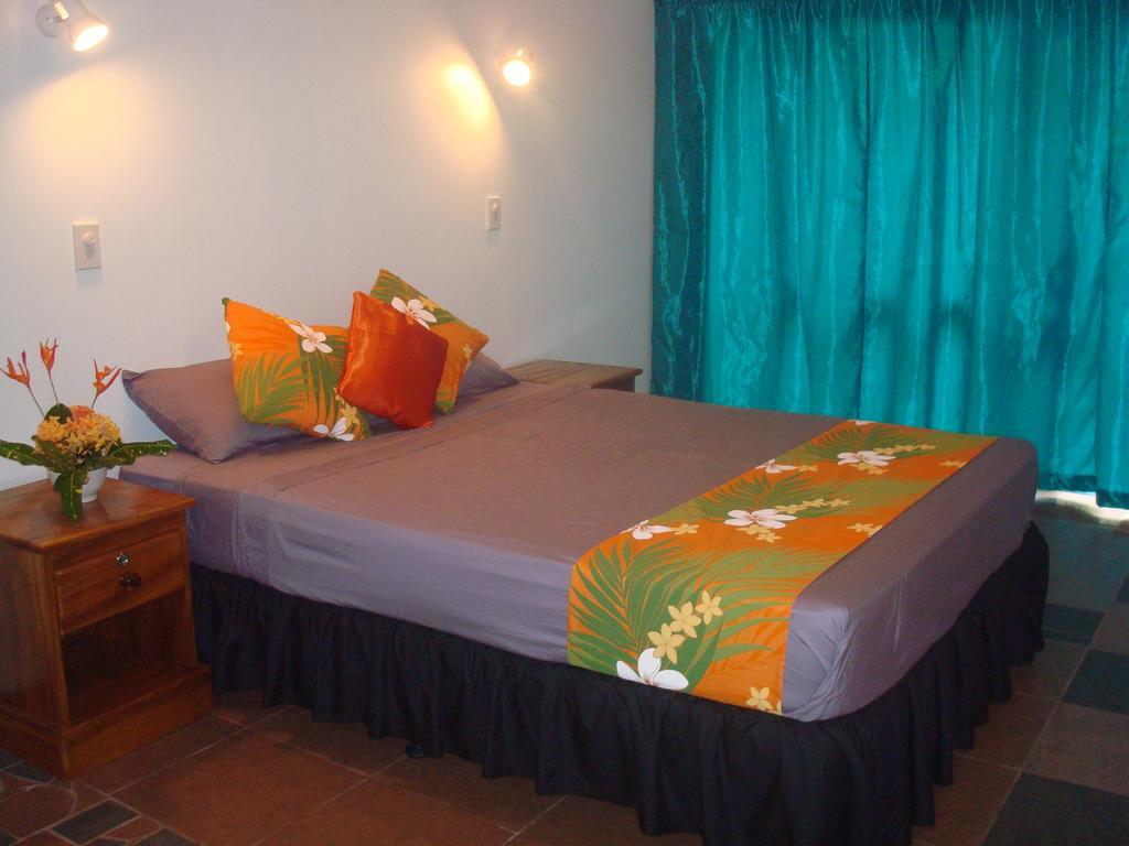 Gecko Lodge Fiji Savusavu Exteriör bild