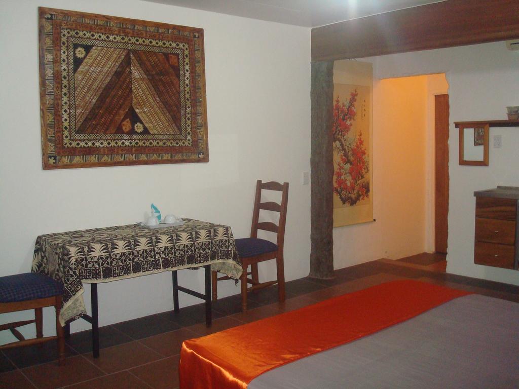 Gecko Lodge Fiji Savusavu Exteriör bild