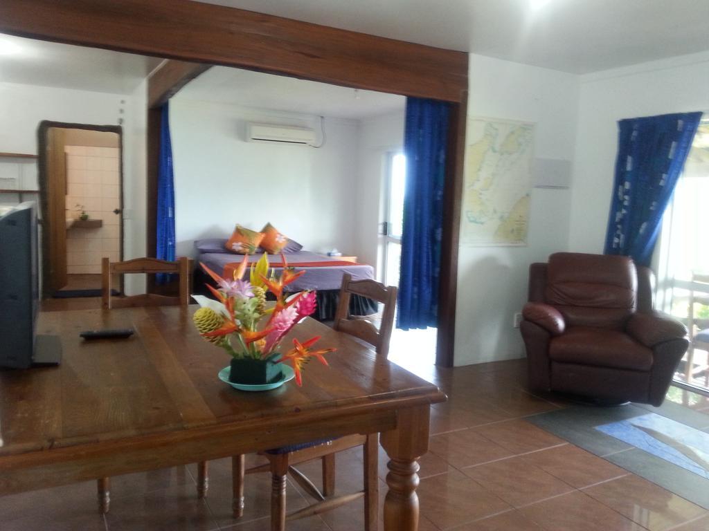 Gecko Lodge Fiji Savusavu Exteriör bild