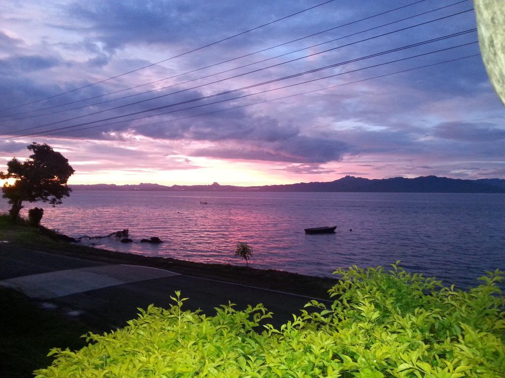 Gecko Lodge Fiji Savusavu Exteriör bild
